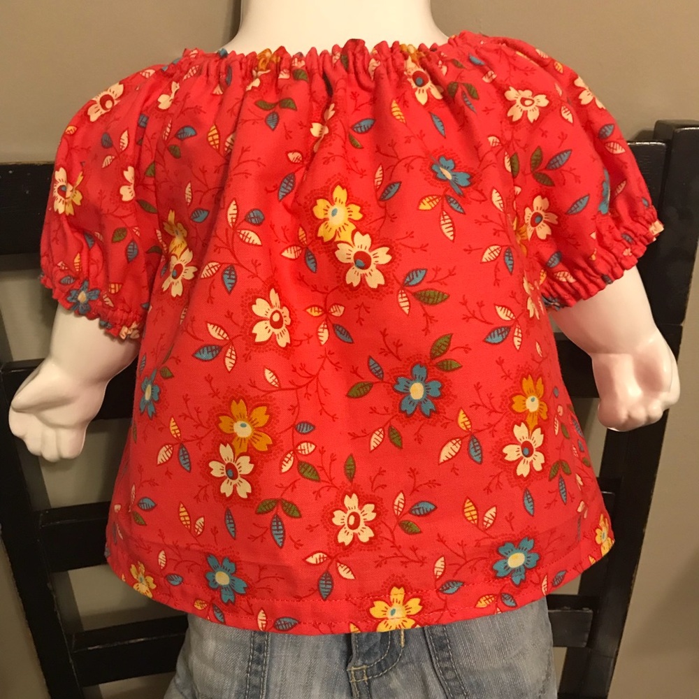 Peasant on/off shoulder top.